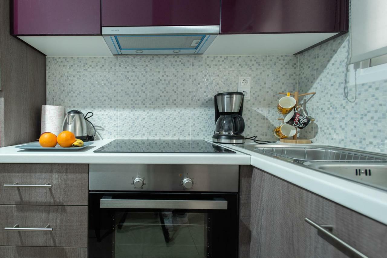 Cozy And Modern Studio Athene Buitenkant foto