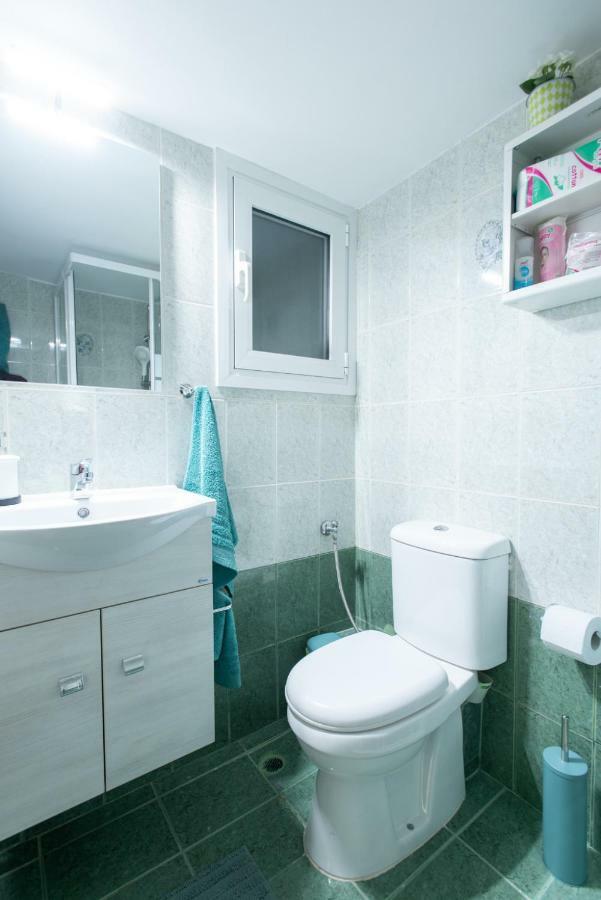 Cozy And Modern Studio Athene Buitenkant foto